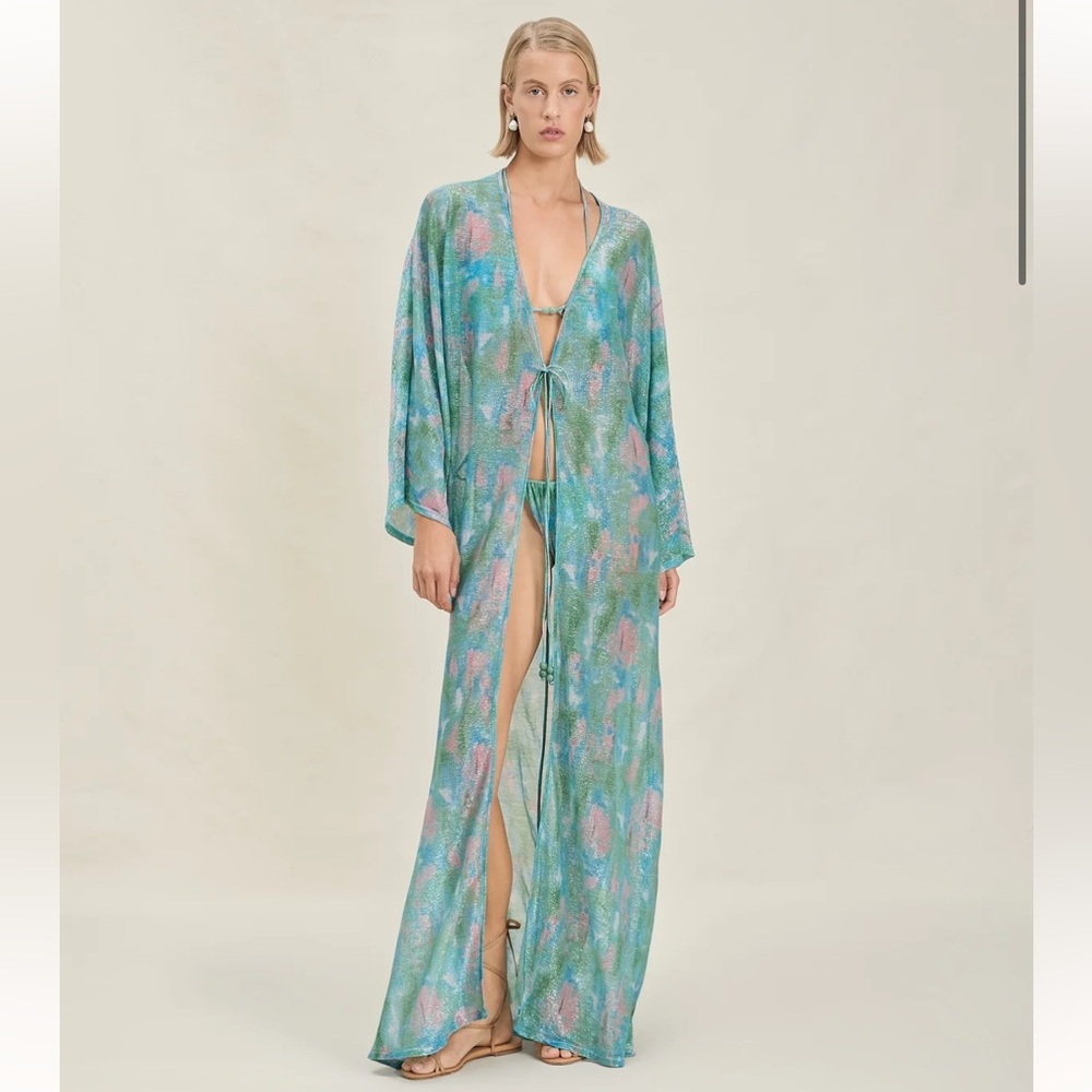 NWT Devon Windsor “Eva” Robe Coverup